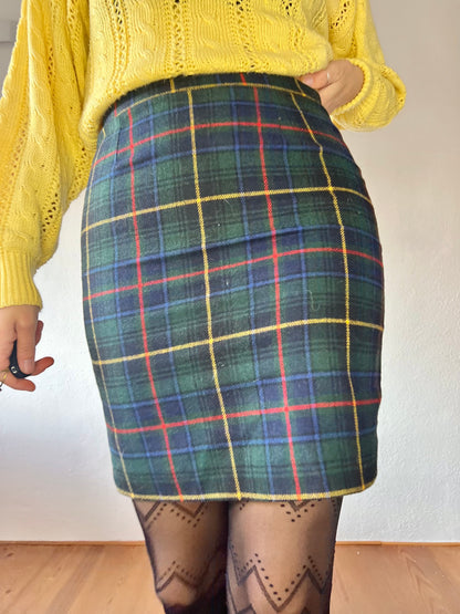 1970's vintage multicolor plaid wool mini skirt