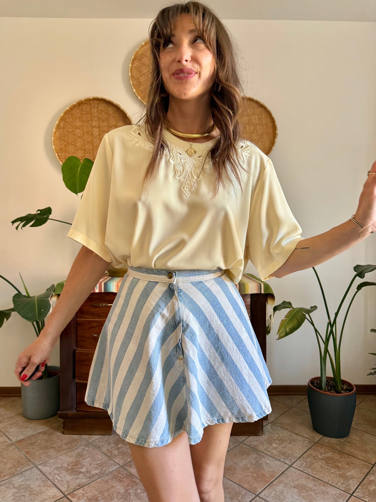 1970's vintage butter yellow blouse with floral embroidered neckline