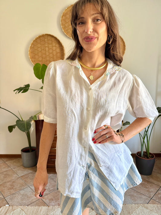 1970's vintage cream linen blouse with multicolor pastel floral embroidered collar