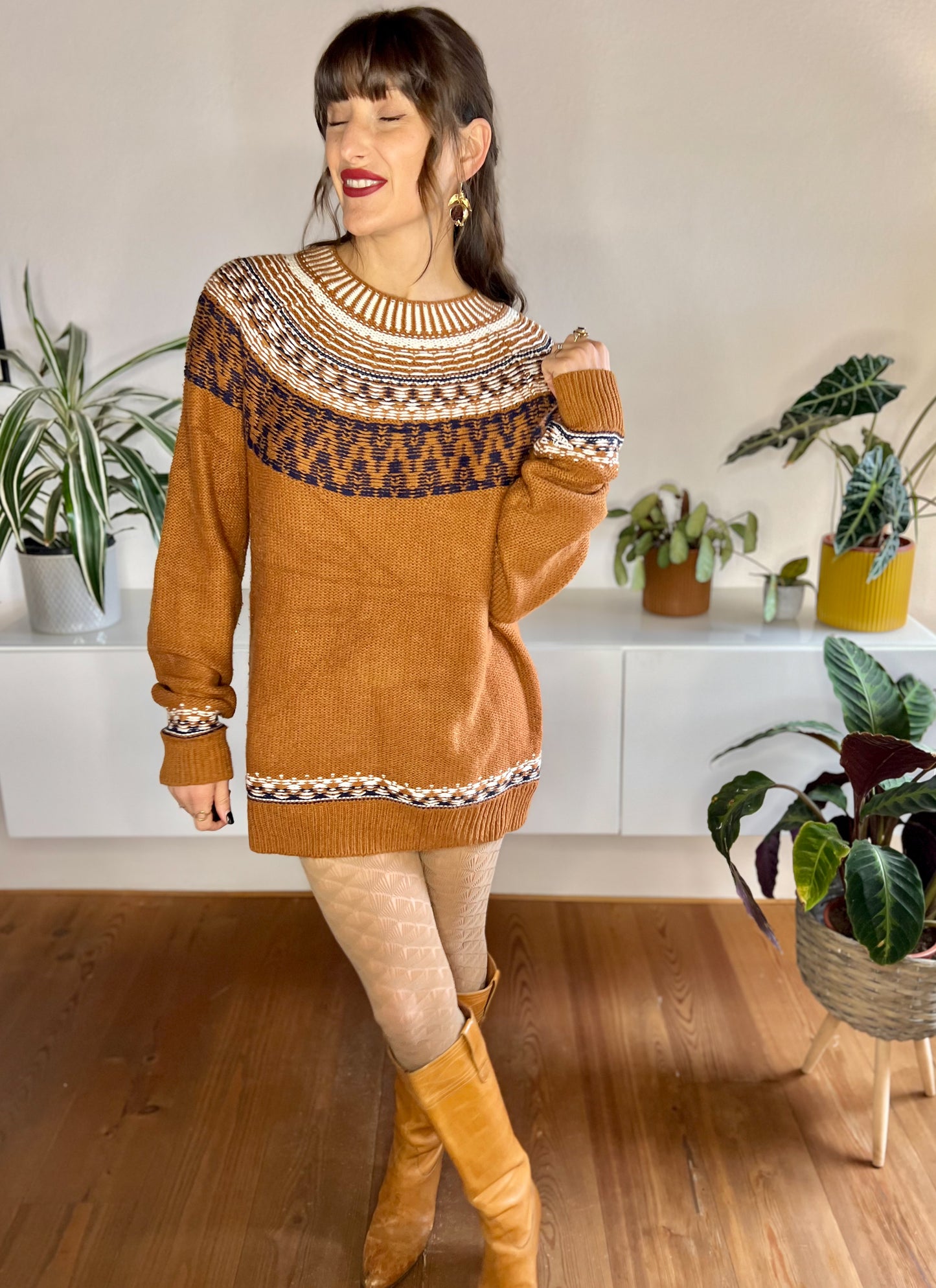 1990's vintage burnt orange sweater dress with cream and navy detailing