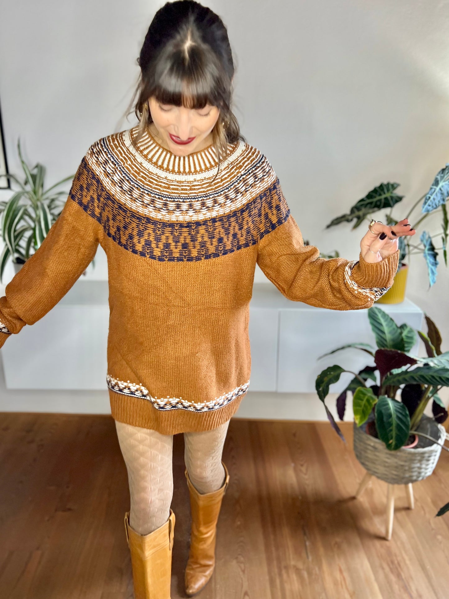 1990's vintage burnt orange sweater dress with cream and navy detailing