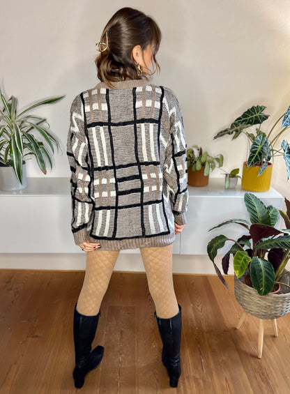 1990's vintage tan, black and cream knit plaid pullover