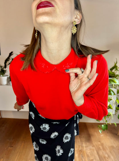 1960's vintage cherry red pullover with scalloped collar and floral embroidery