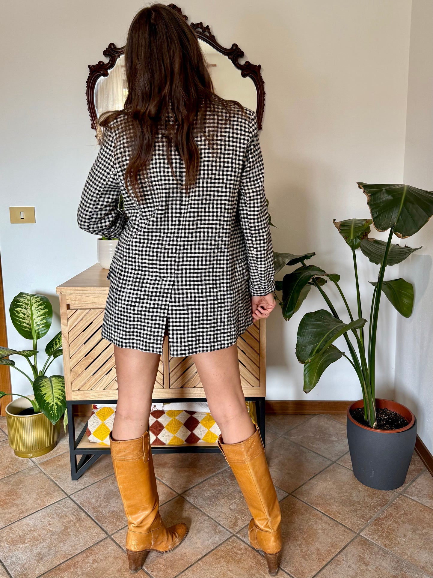 Black and white thick woven cotton plaid blazer