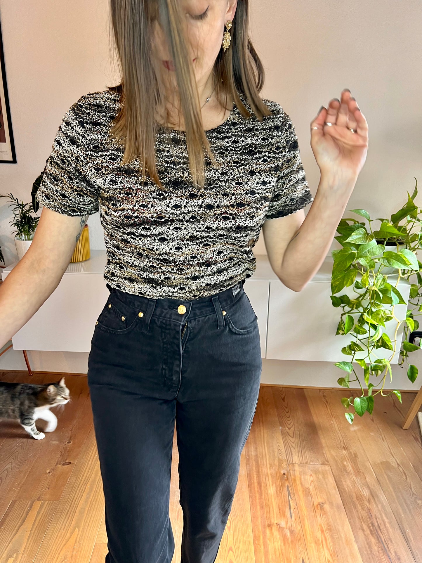 1990's vintage black and tan boucle textured knit top