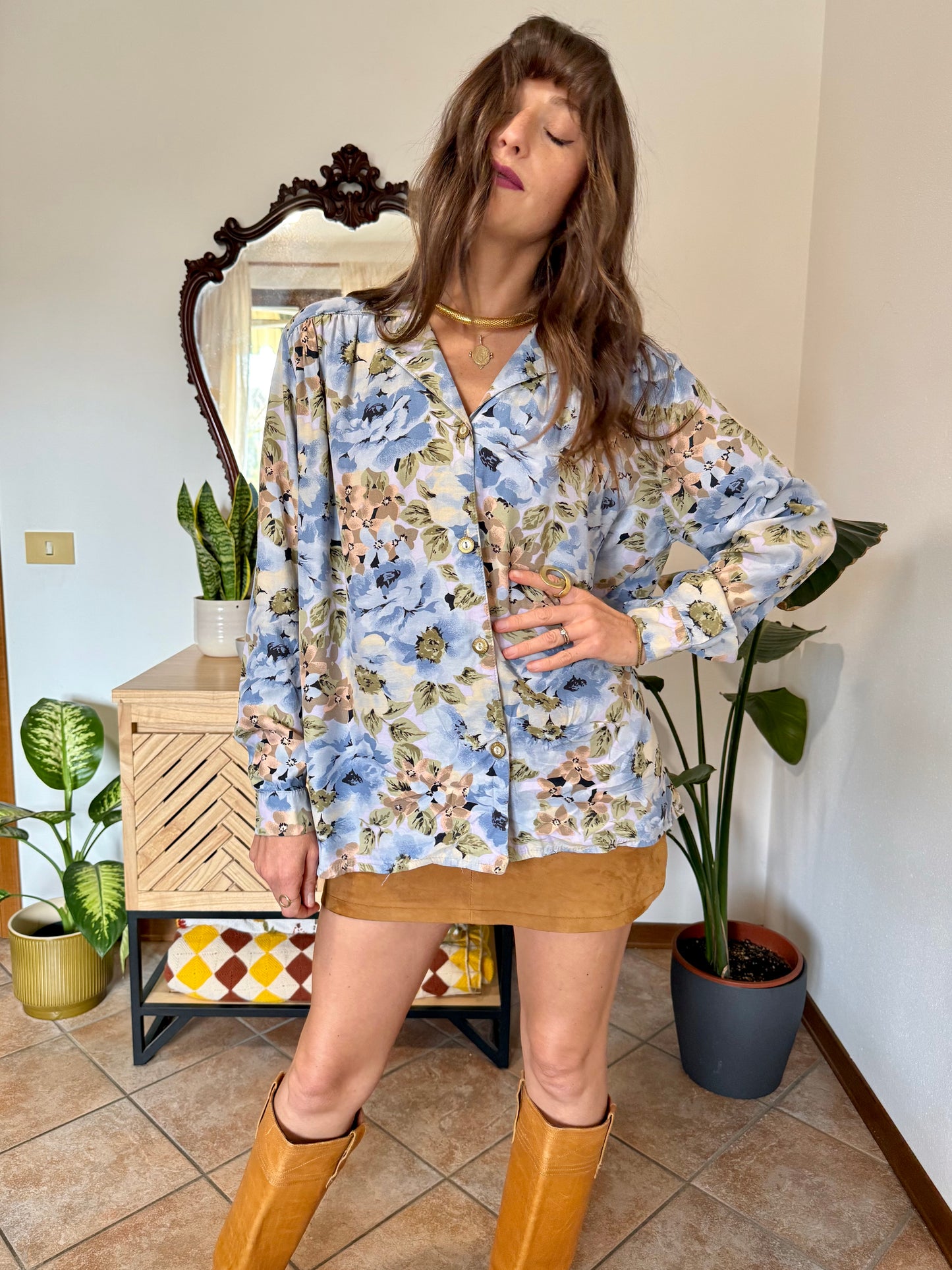 1970's vintage light blue and pink floral blouse