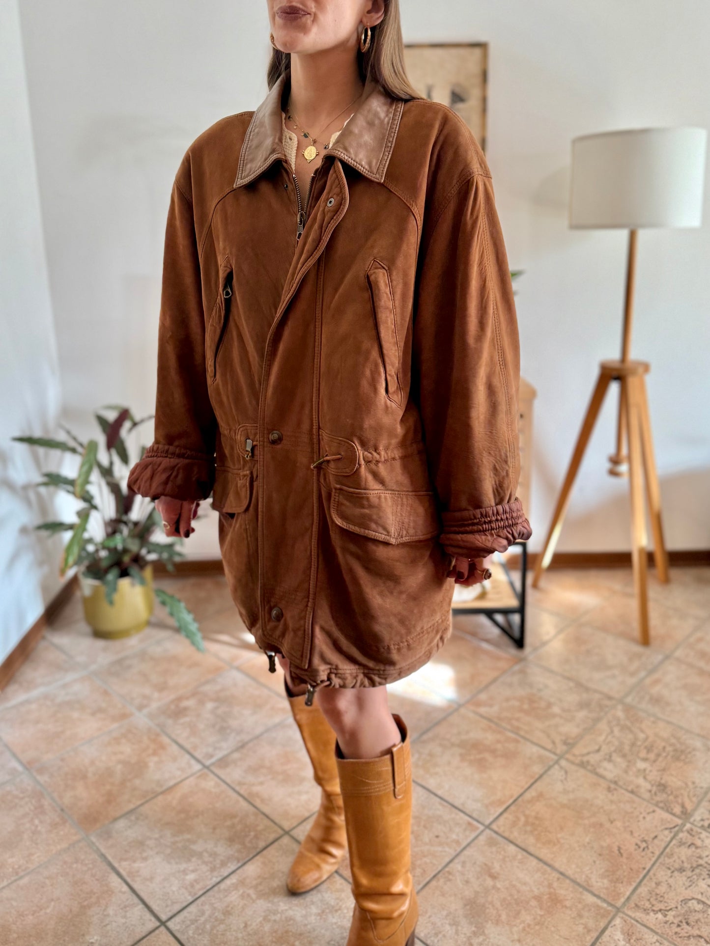 1970's vintage unisex brown suede coat with quilted and fleece patterned lining