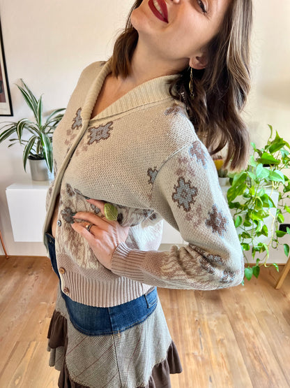 1980's vintage tan and blue floral spring cardigan