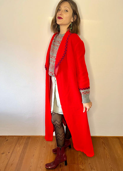1970's vintage red house coat with navy scallop trim
