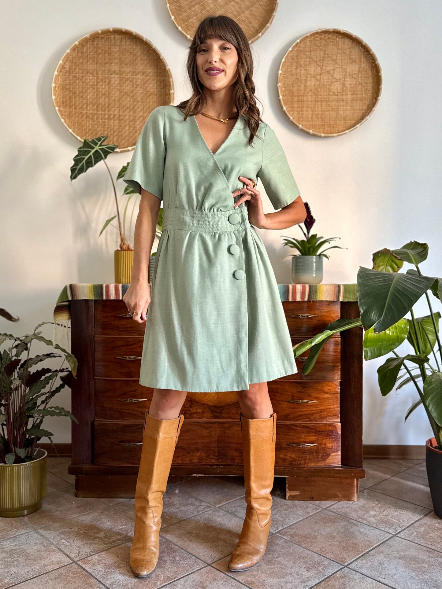 1960's vintage mint green mini dress with oversize button details
