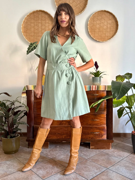 1960's vintage mint green mini dress with oversize button details