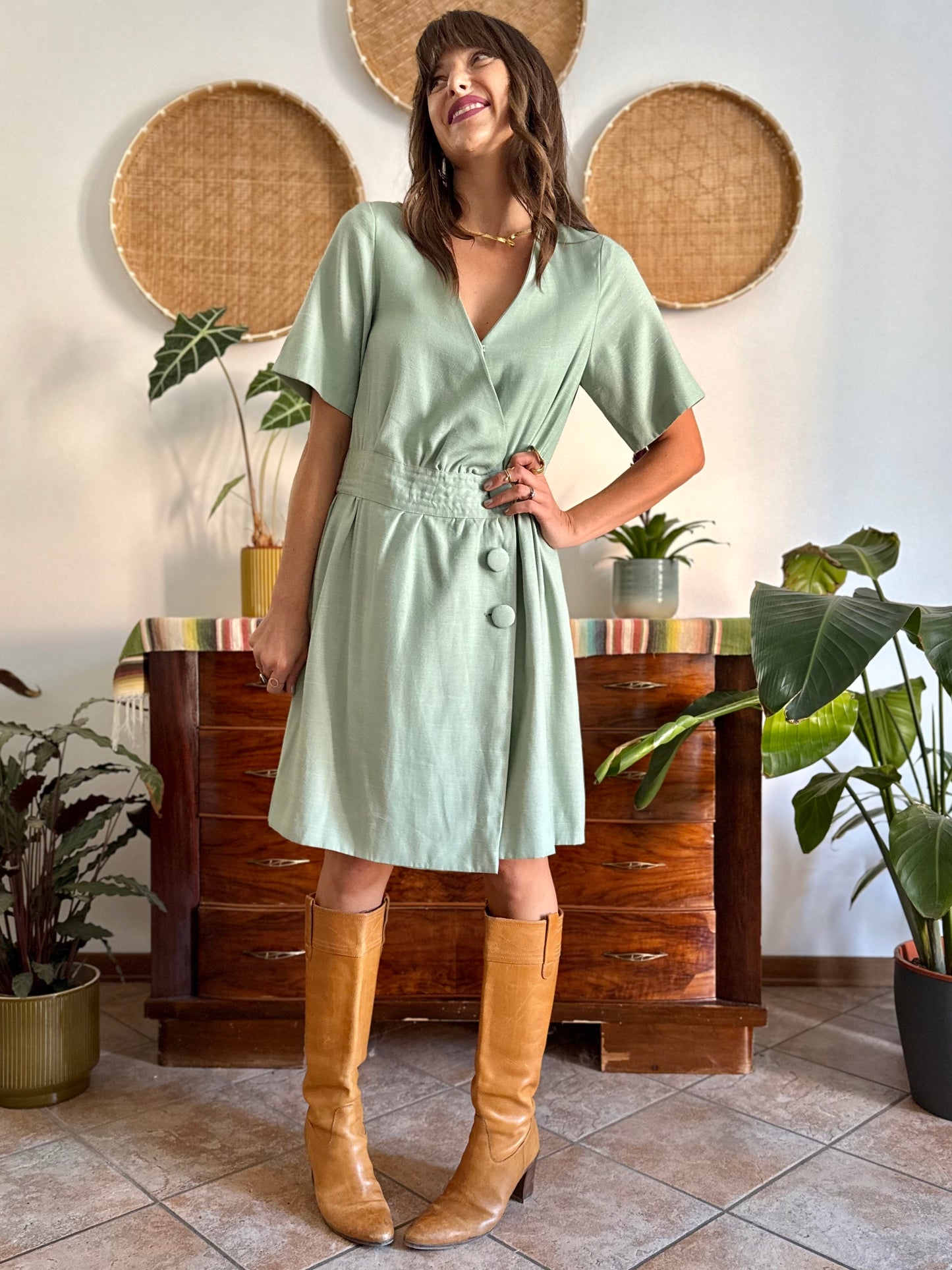 1960's vintage mint green mini dress with oversize button details