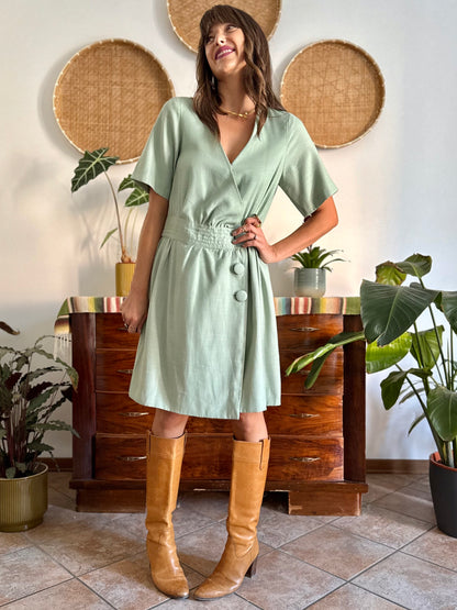 1960's vintage mint green mini dress with oversize button details