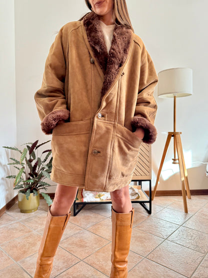 1970's vintage beige montone shearling coat with chocolate brown lining and collar