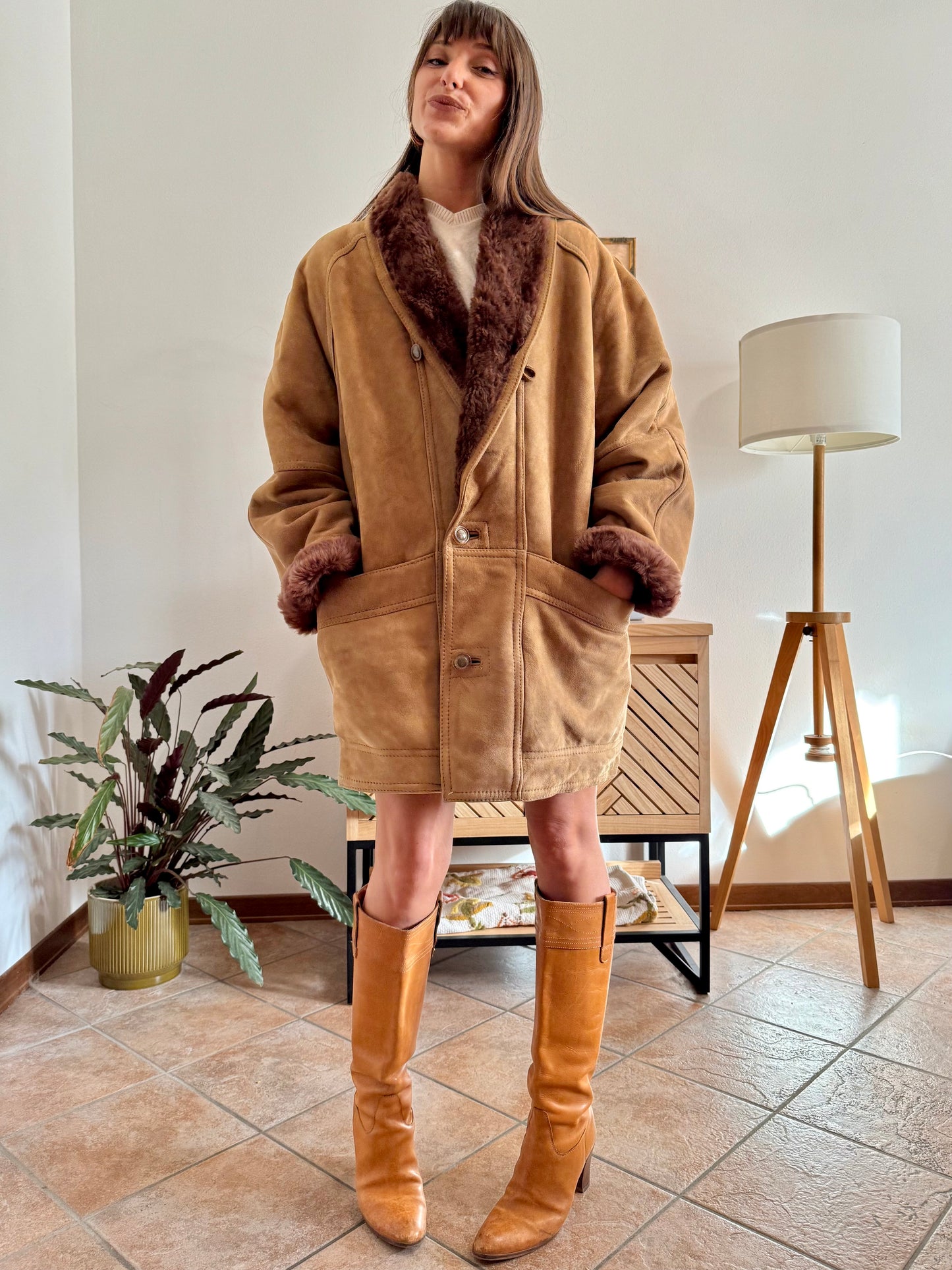 1970's vintage beige montone shearling coat with chocolate brown lining and collar