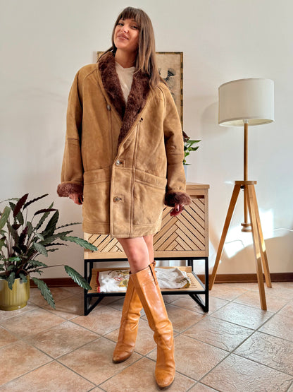 1970's vintage beige montone shearling coat with chocolate brown lining and collar