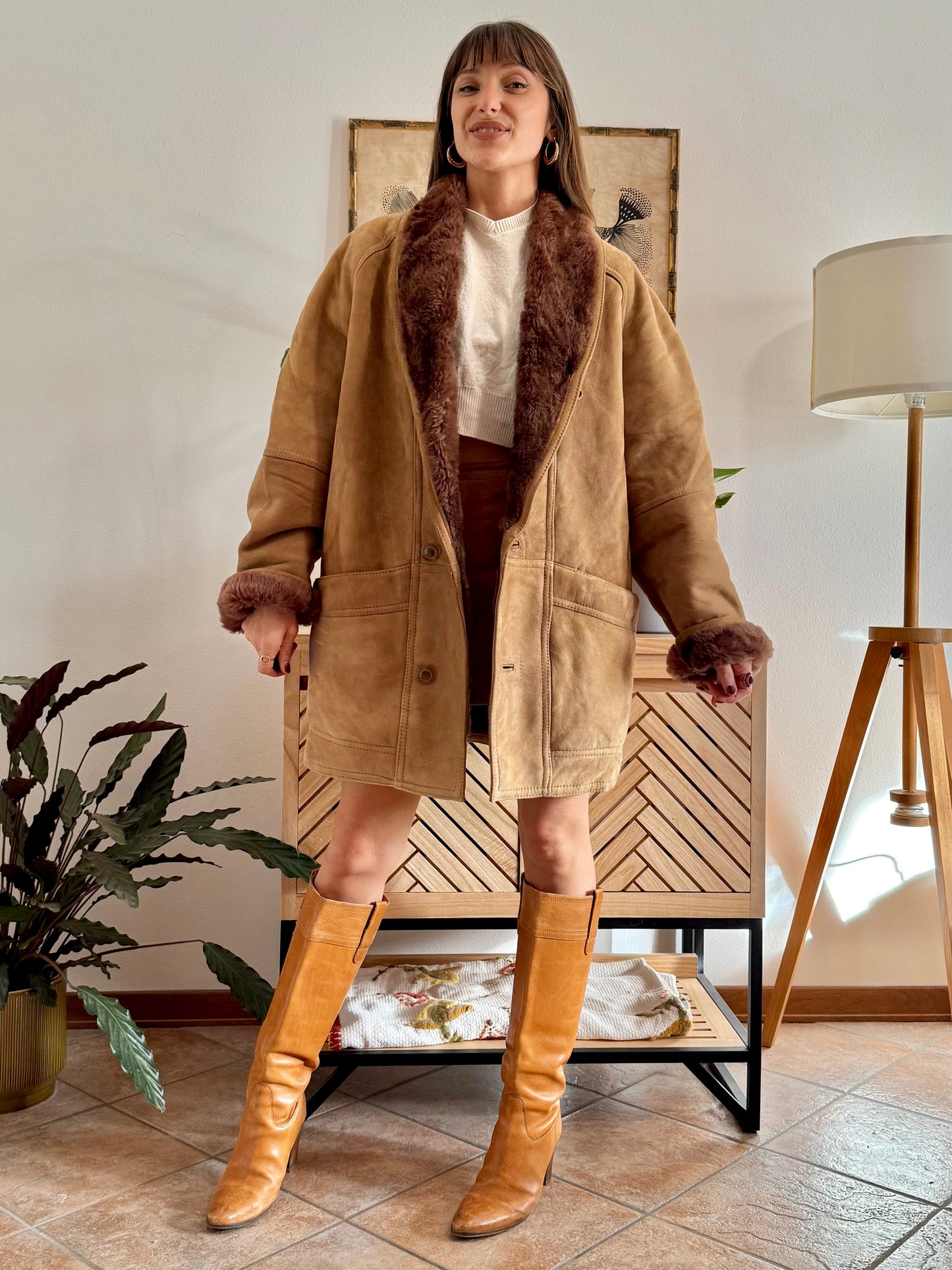 1970's vintage beige montone shearling coat with chocolate brown lining and collar