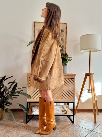 1970's vintage beige montone shearling coat with chocolate brown lining and collar