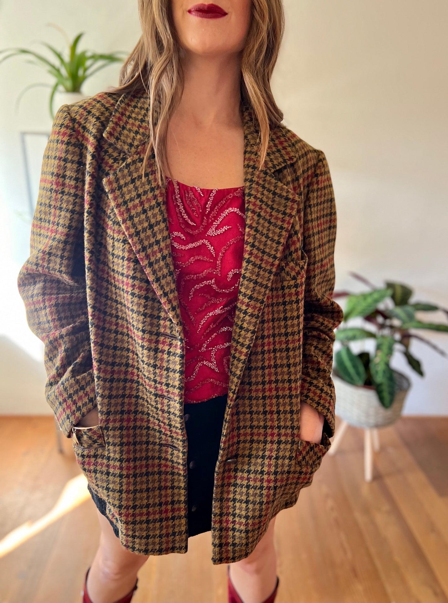 1970's vintage khaki, burgundy and black vintage houndstooth jacket