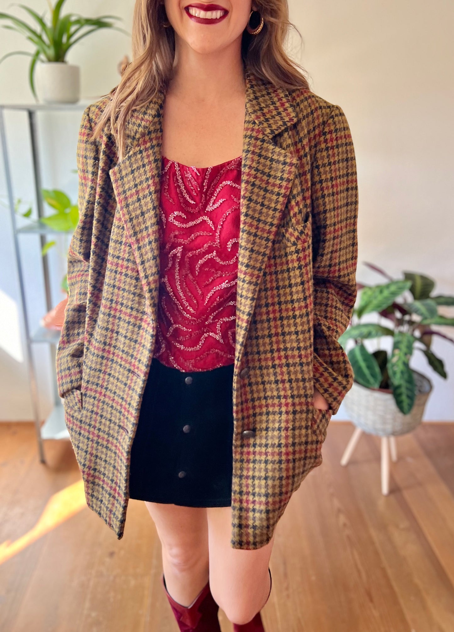 1970's vintage khaki, burgundy and black vintage houndstooth jacket