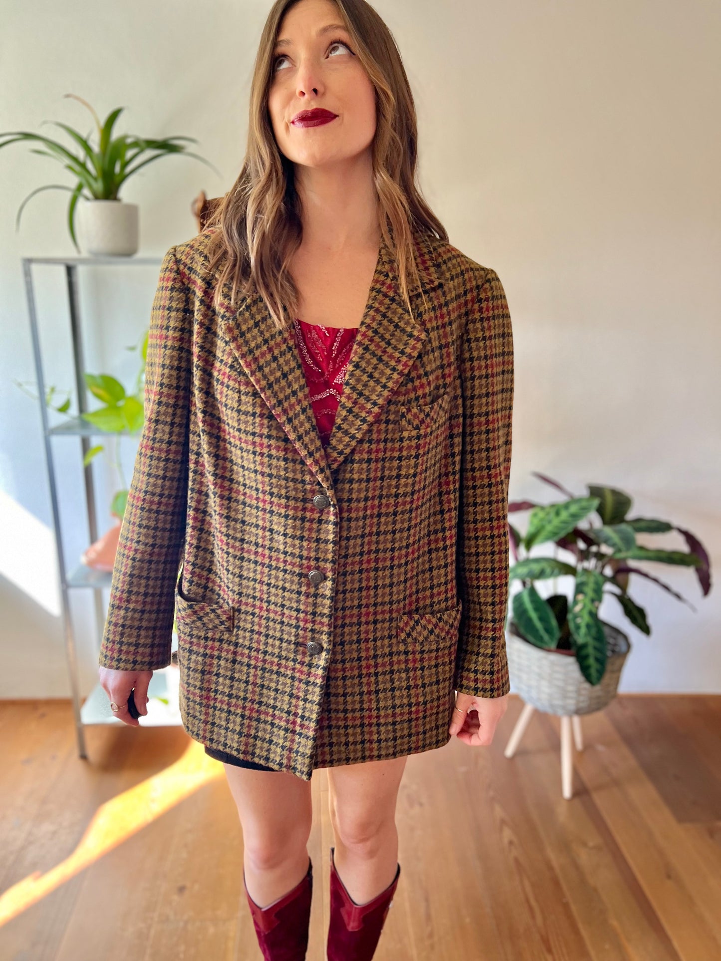 1970's vintage khaki, burgundy and black vintage houndstooth jacket