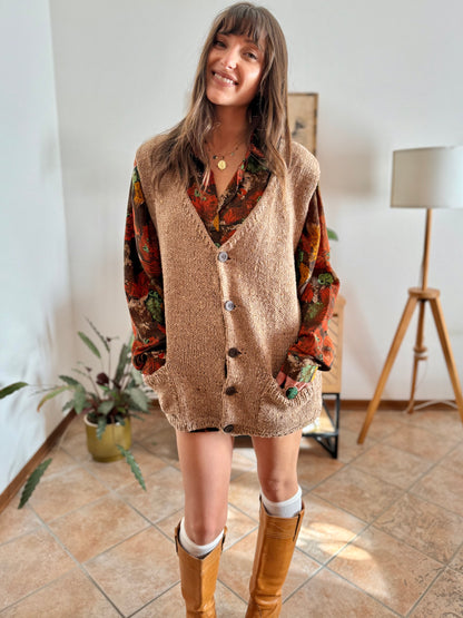 1970's vintage hand knit oversize tan wool knit vest