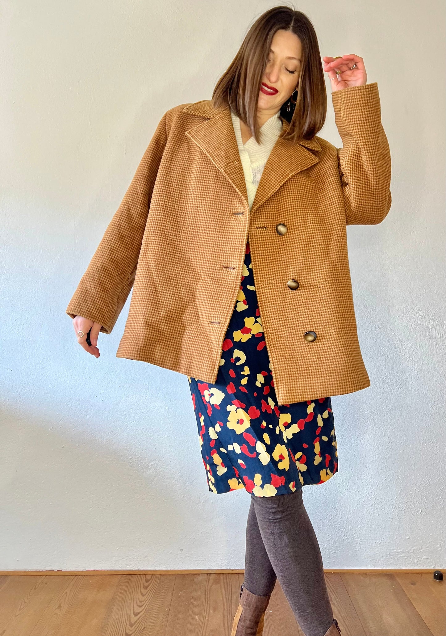 1970's vintage beige and tan houndstooth wool over coat