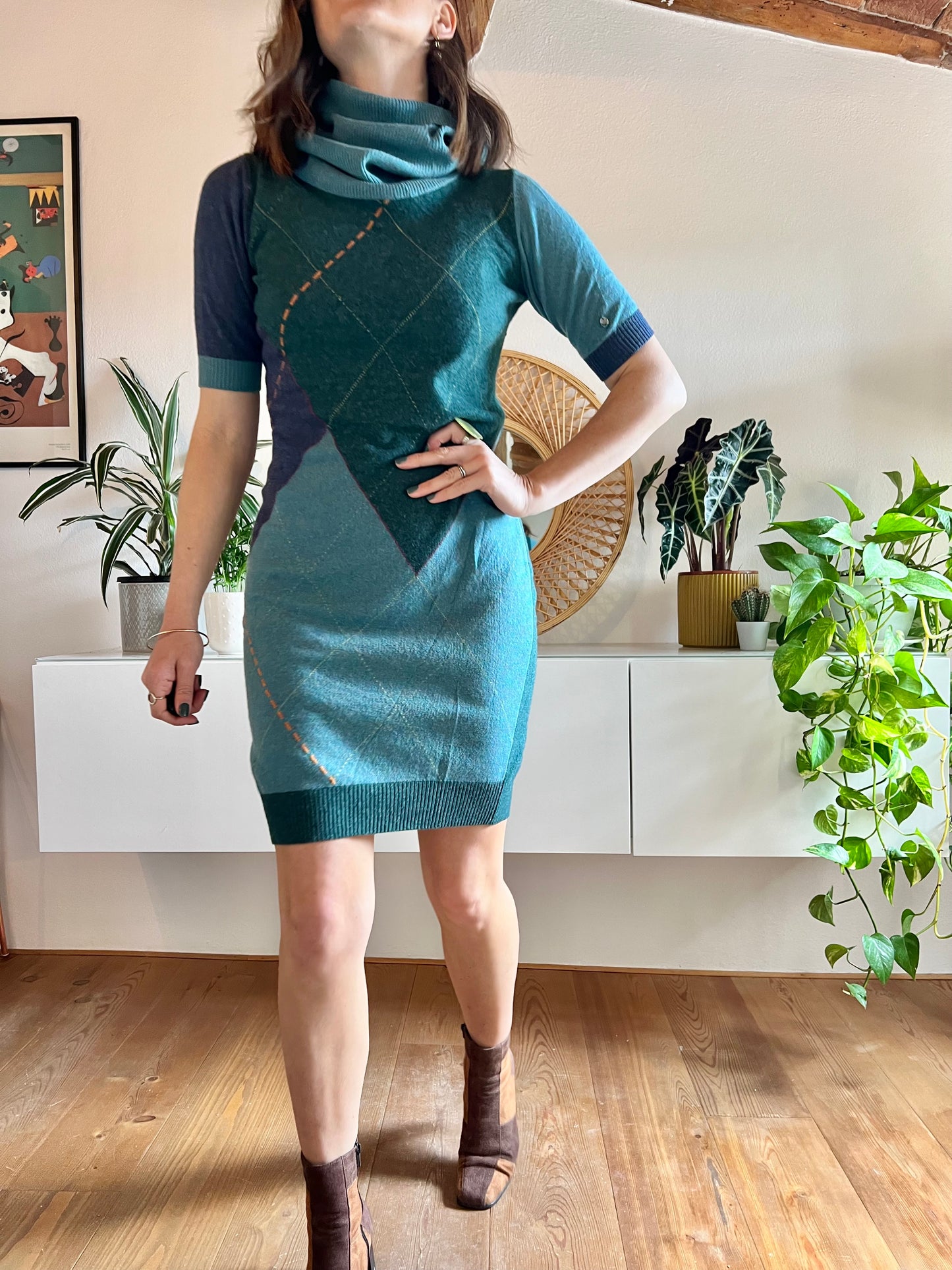 Y2K vintage turquoise and green argyle light weight wool mini dress