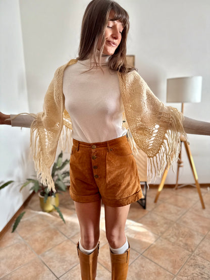 1970's vintage hand knit cream wool shawl with fringe detail