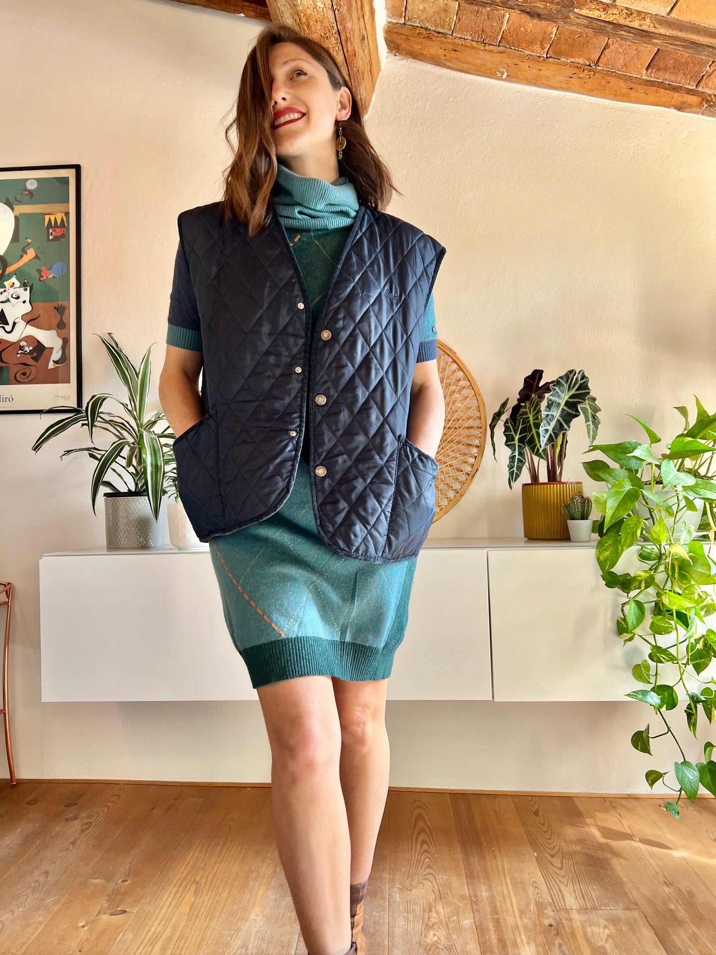 1970's vintage oversize navy blue quilted vest