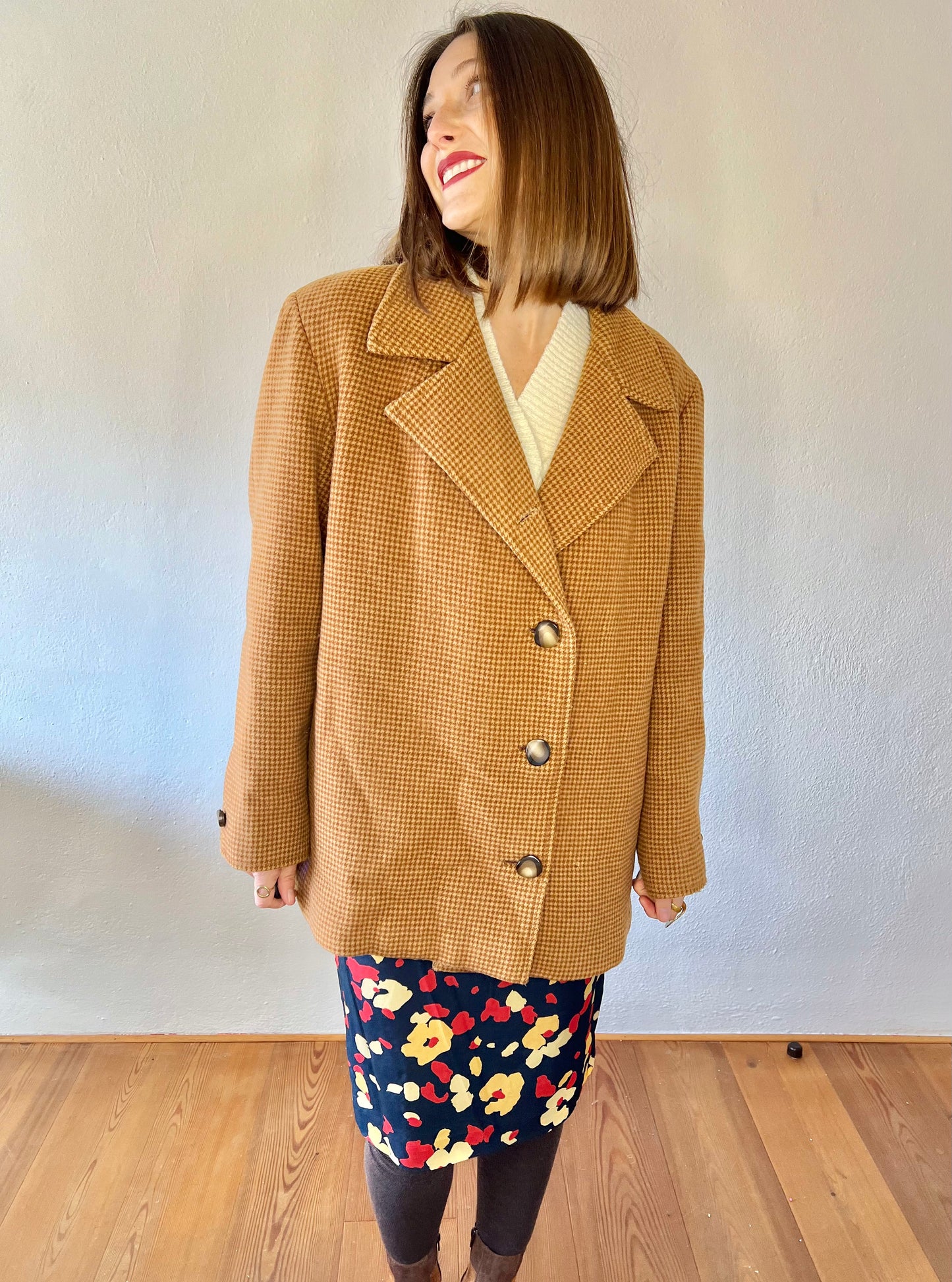 1970's vintage beige and tan houndstooth wool over coat