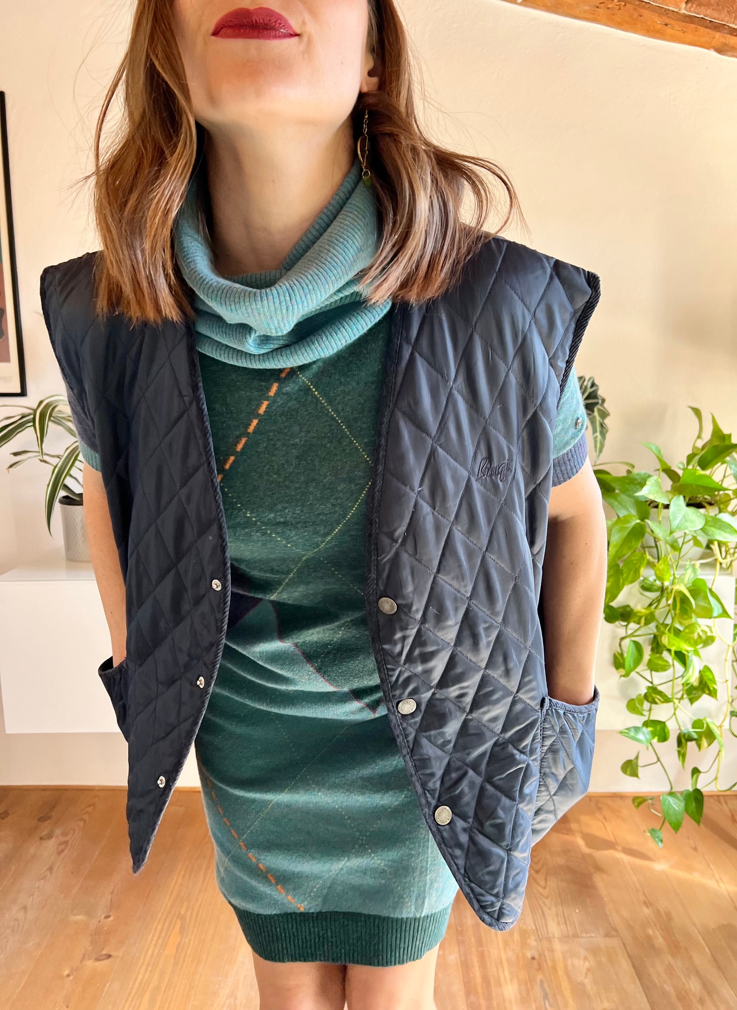 1970's vintage oversize navy blue quilted vest