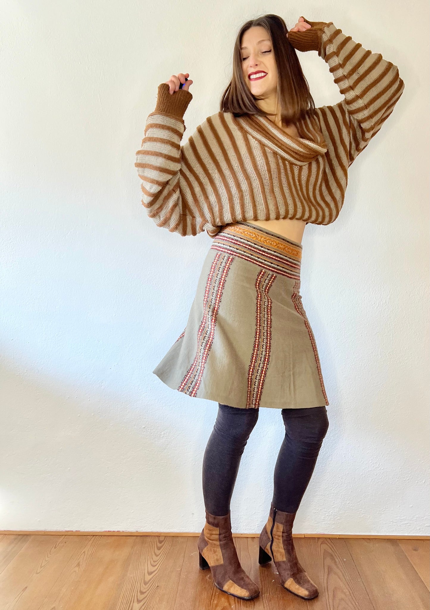 1990's vintage wool blend knit mini skirt