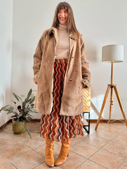 1970's vintage beige shearling montone coat with beige lining