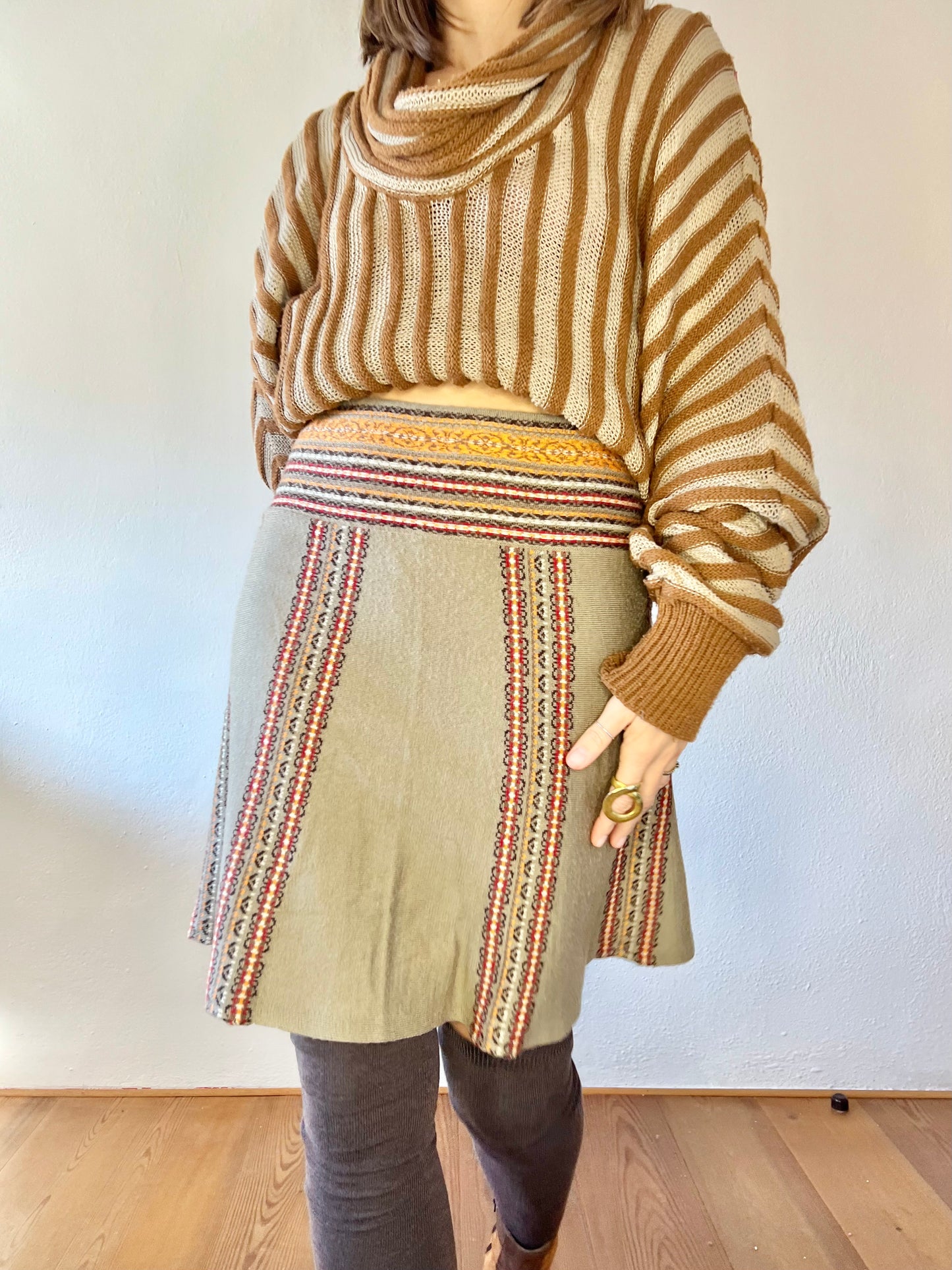 1990's vintage wool blend knit mini skirt