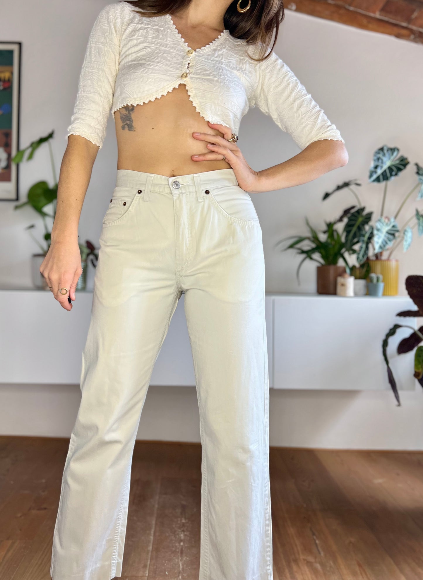 1980's vintage high waisted cream jeans