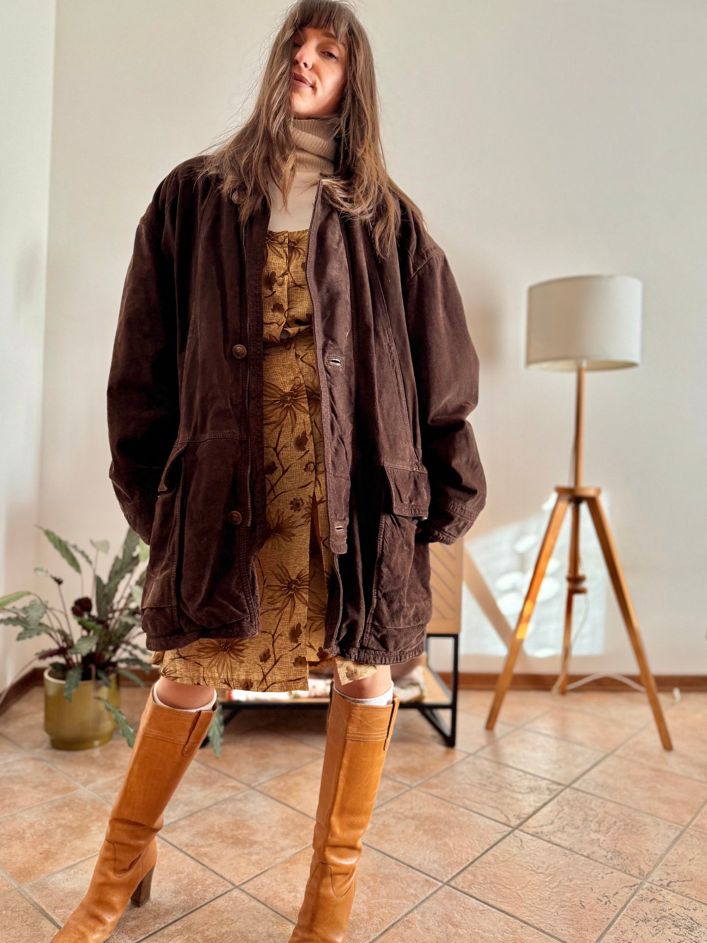 1980's vintage dark chocolate brown suede coat with plaid fleece lining