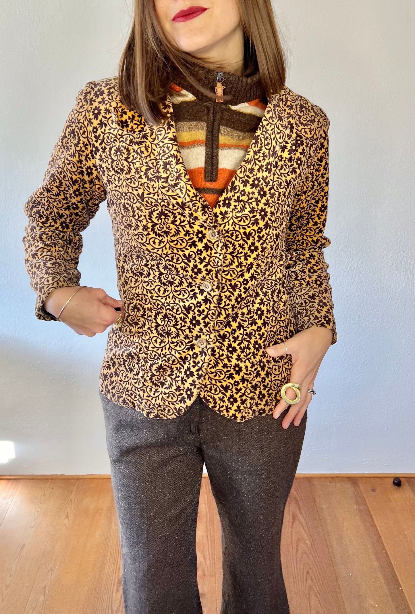 1970's vintage beige and brown floral velvet blazer