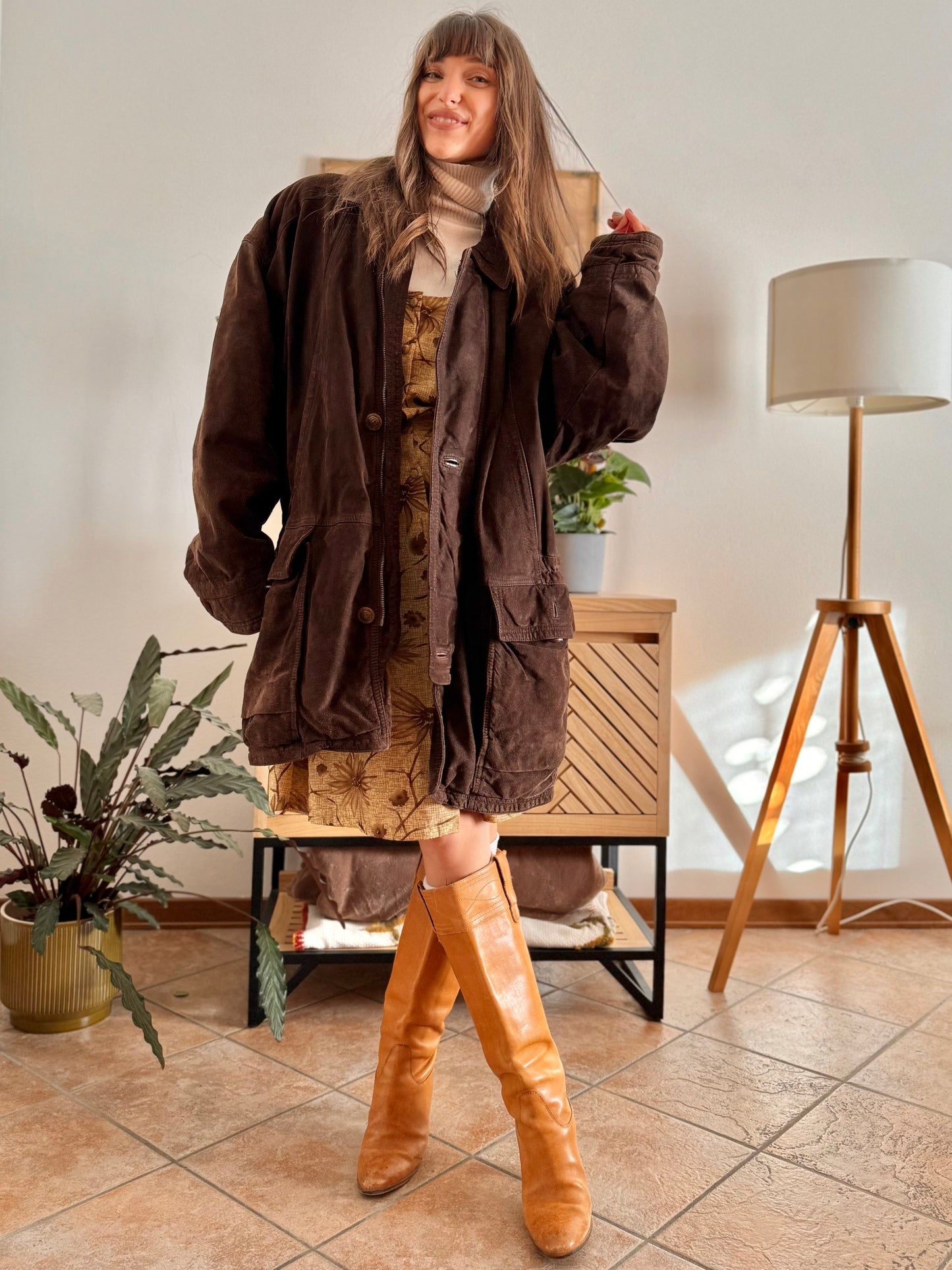 1980's vintage dark chocolate brown suede coat with plaid fleece lining