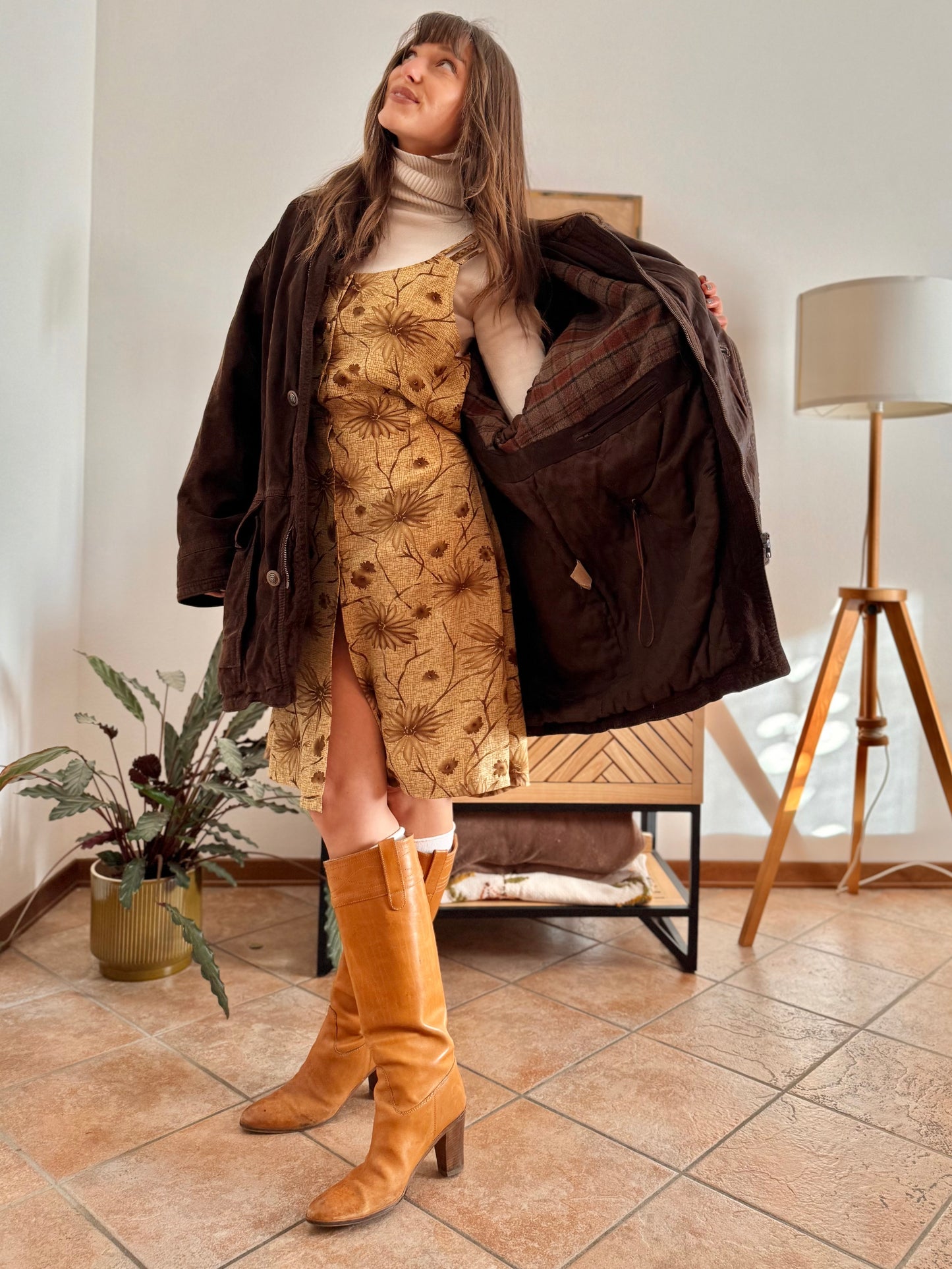 1980's vintage dark chocolate brown suede coat with plaid fleece lining