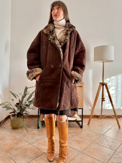 1970's vintage chocolate brown quilted shearling monotone coat with beige and brown lining
