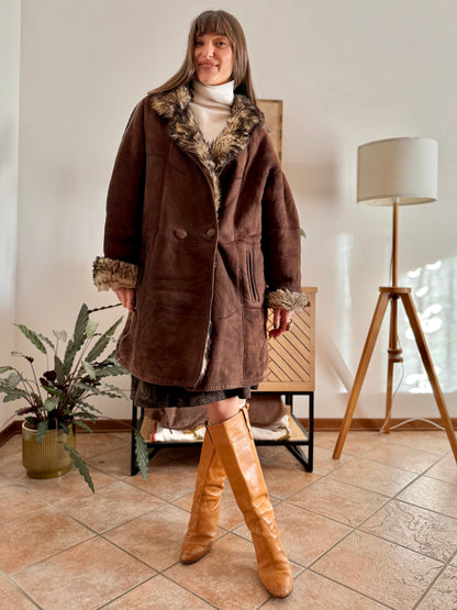1970's vintage chocolate brown quilted shearling monotone coat with beige and brown lining