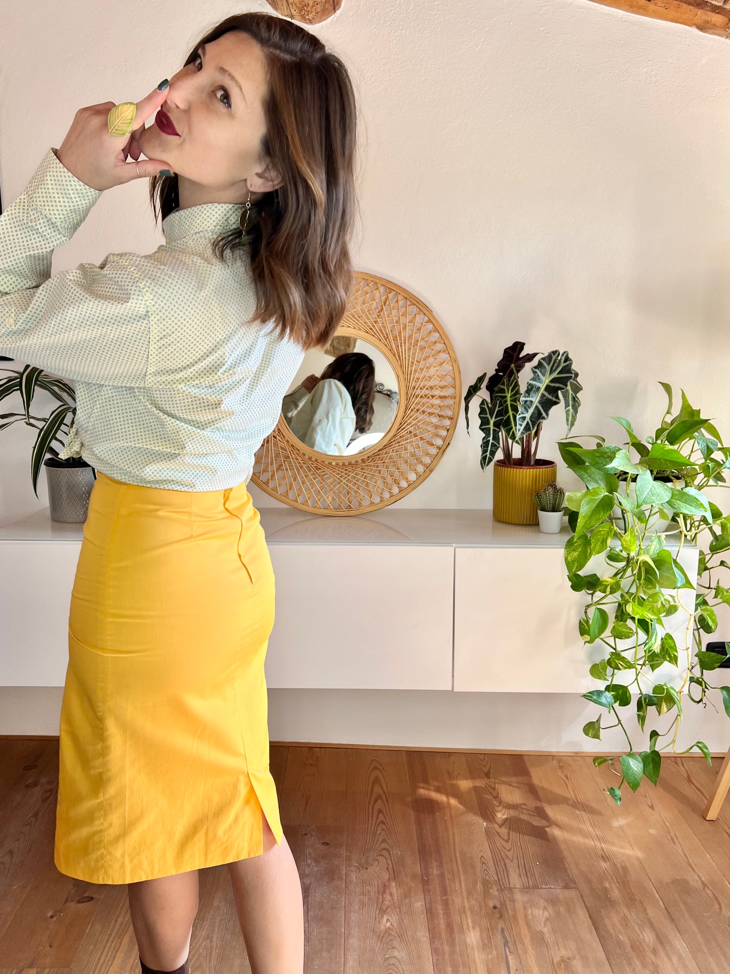 1970's vintage canary yellow cotton pencil skirt