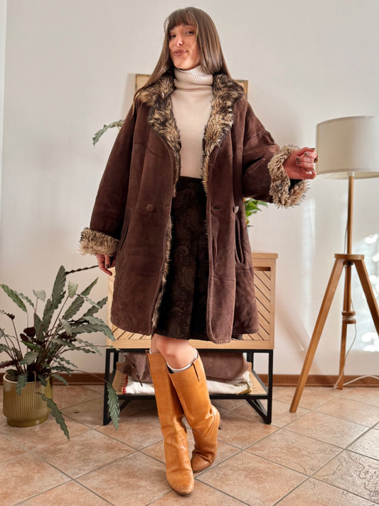 1970's vintage chocolate brown quilted shearling monotone coat with beige and brown lining