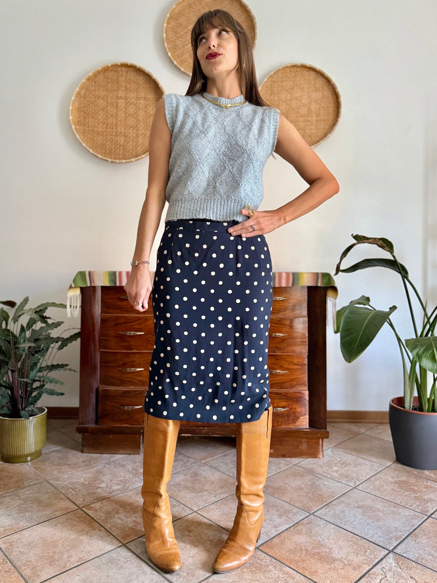 1970's vintage navy blue and white polkadot midi skirt