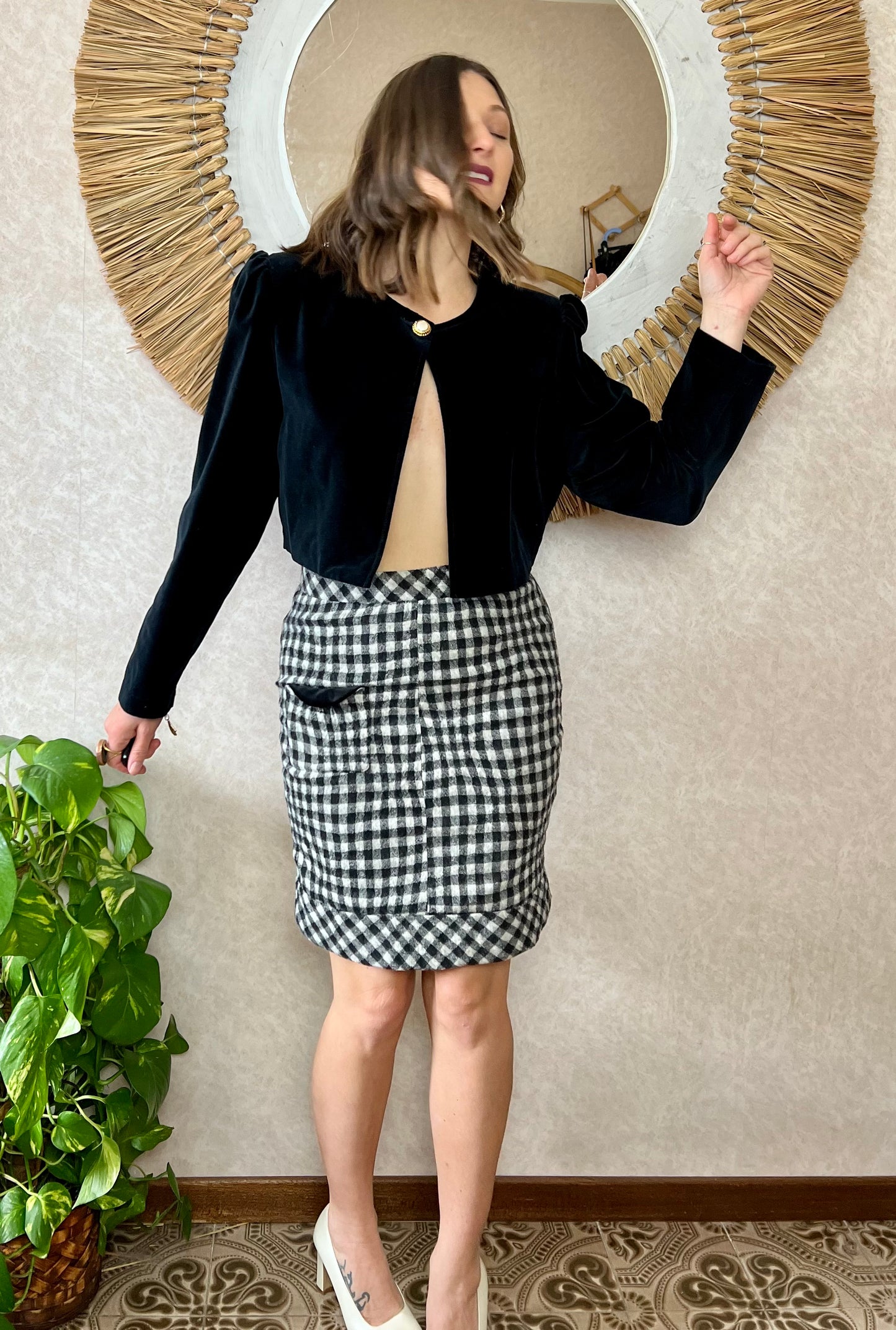 1990's vintage black and white plaid pencil skirt