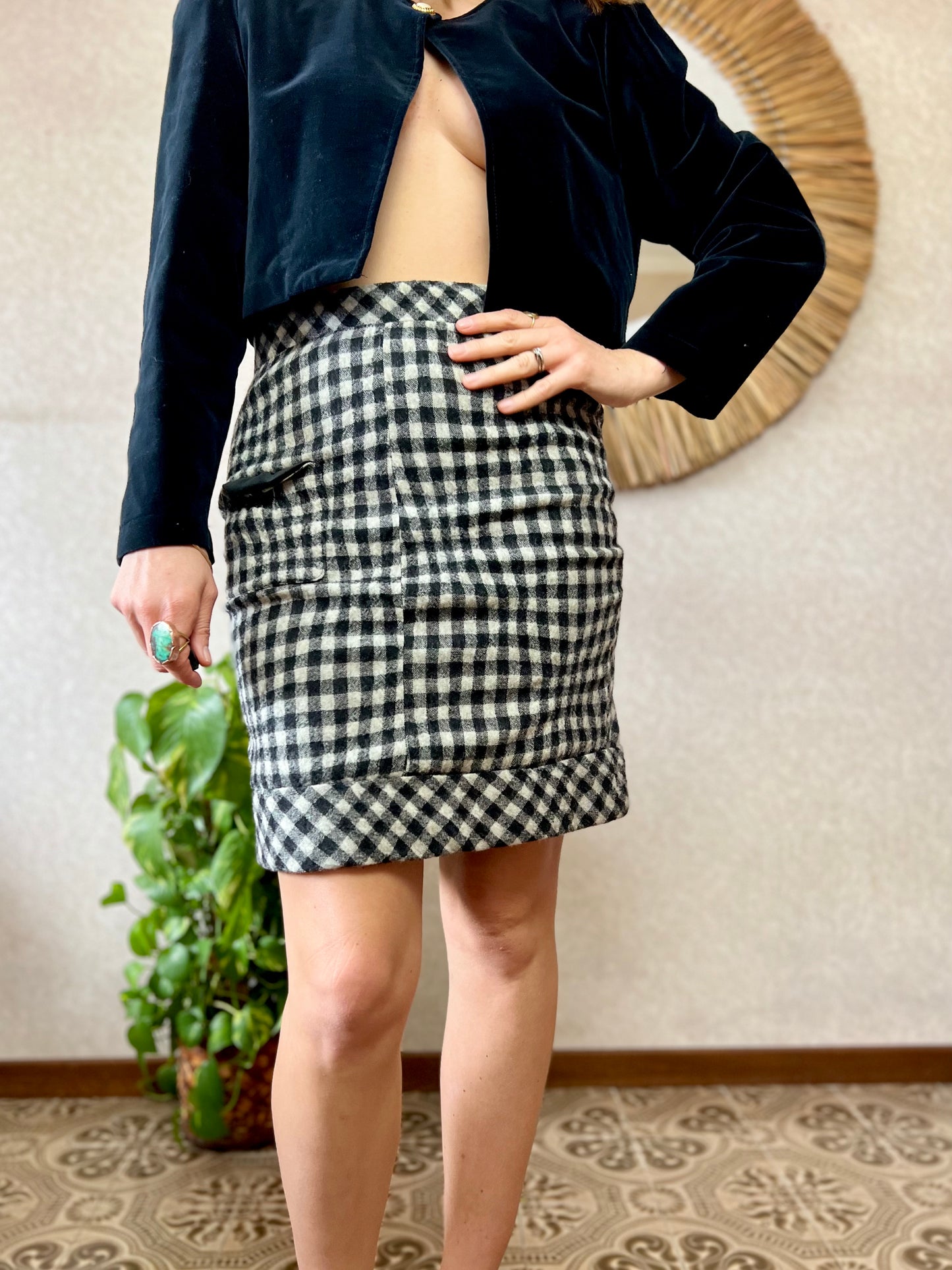 1990's vintage black and white plaid pencil skirt