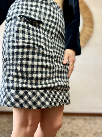 1990's vintage black and white plaid pencil skirt