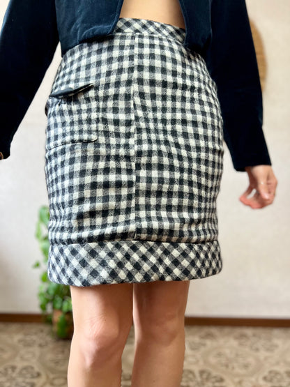 1990's vintage black and white plaid pencil skirt