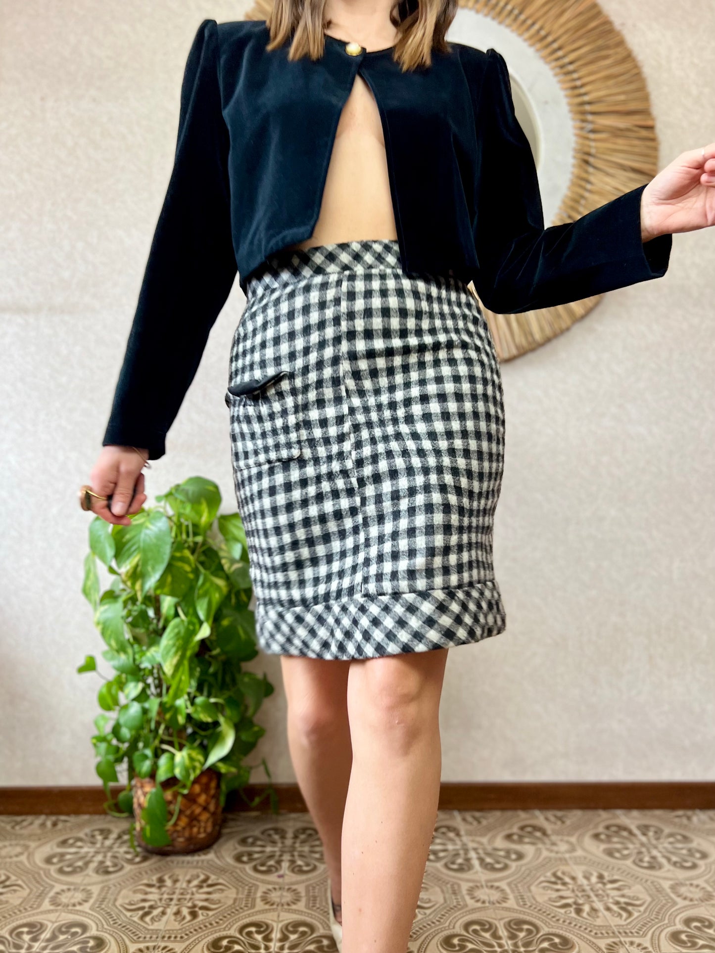 1990's vintage black and white plaid pencil skirt